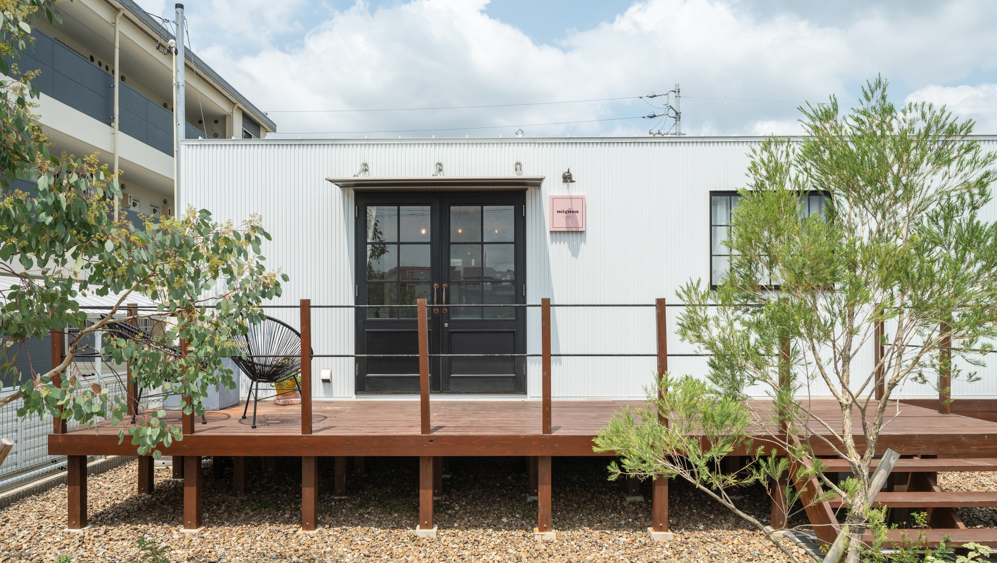 ルクラのトレーラーハウス:mignon(ネイルサロン)