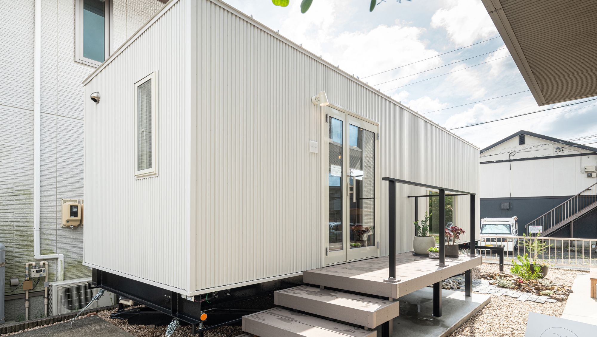 ルクラのトレーラーハウス:カモメアイサロン(アイラッシュサロン)