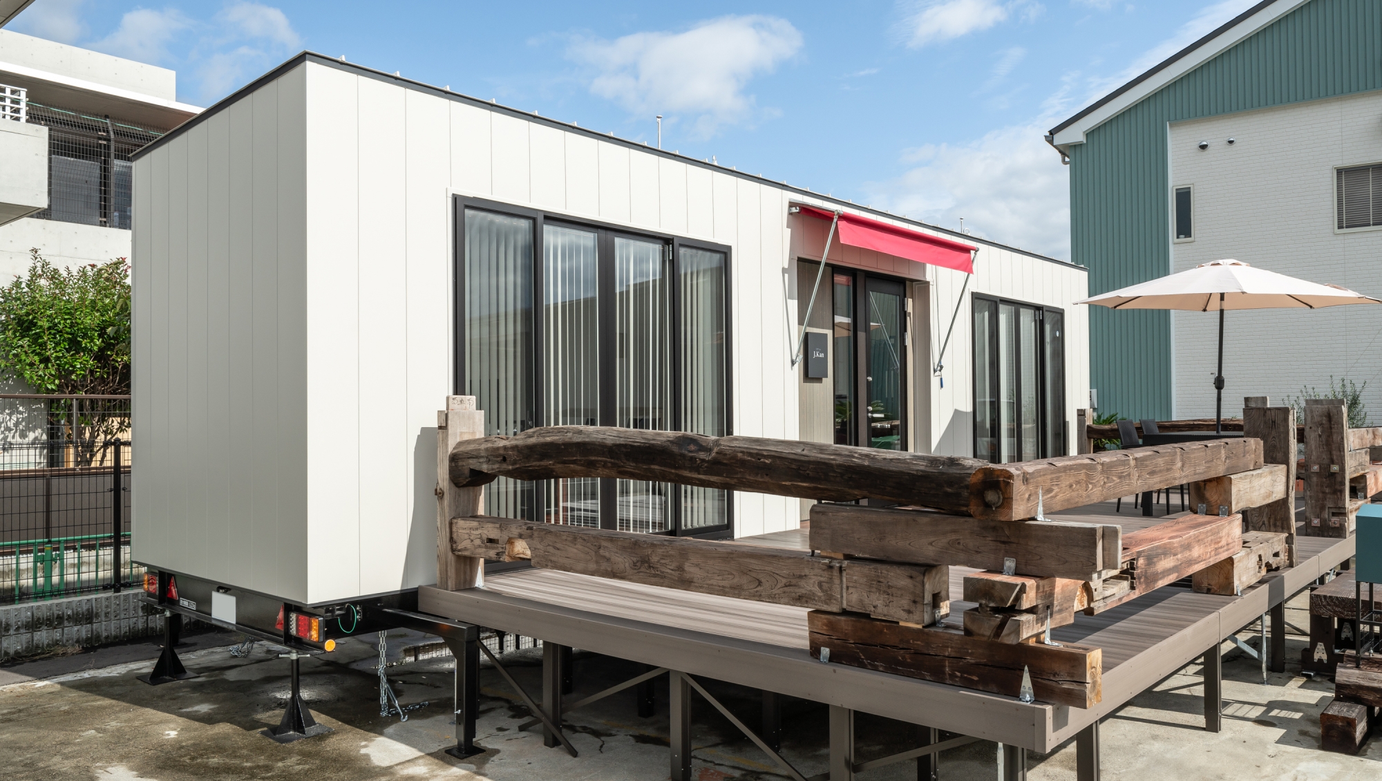 ルクラのトレーラーハウス:建築関係事務所様(事務所)