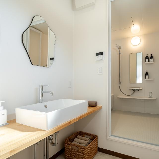 トレーラーハウス洗面所