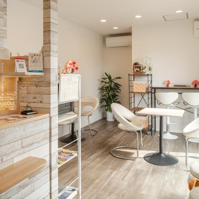 トレーラーハウス内観 イートインスペース