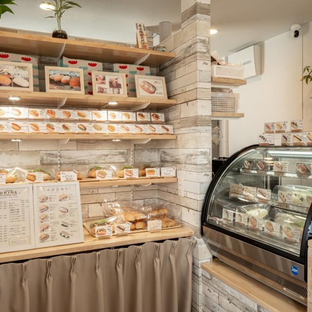 トレーラーハウス内観 販売スペース