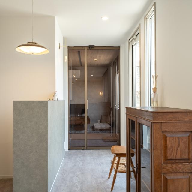 トレーラーハウス美容室内観