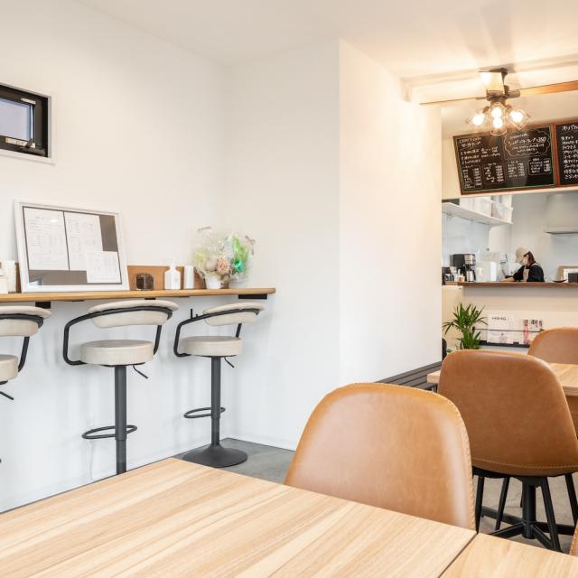 トレーラーハウス内観 イートインスペース