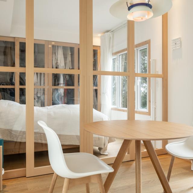 トレーラーハウス住居 室内