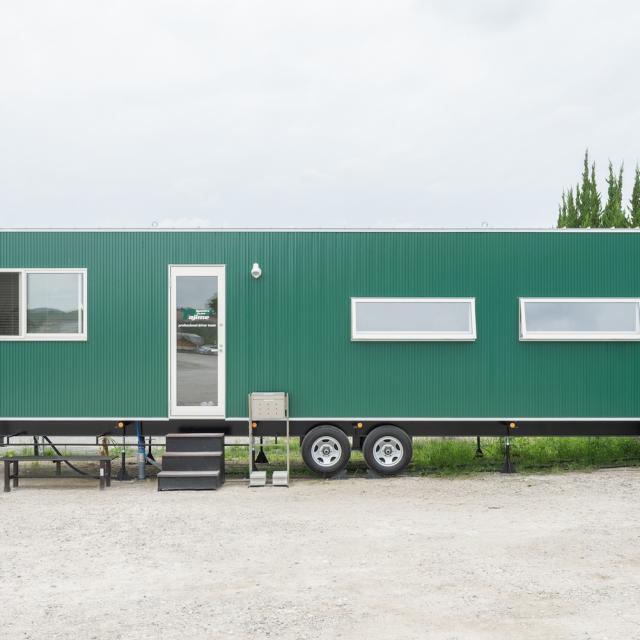 トレーラーハウス 事務所 外観