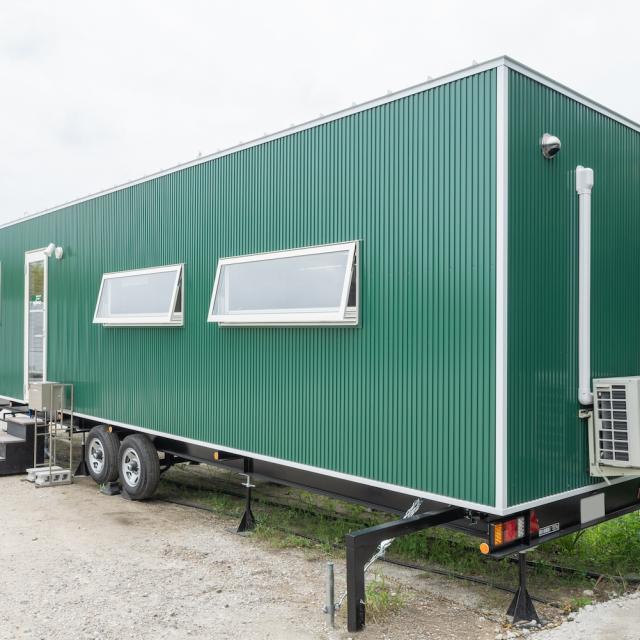 トレーラーハウス 事務所 外観