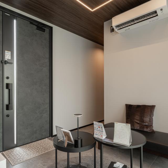 トレーラーハウス エステサロン 内観