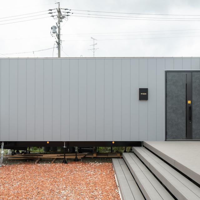 トレーラーハウス エステサロン 外観