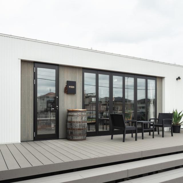 トレーラーハウス 美容室 外観