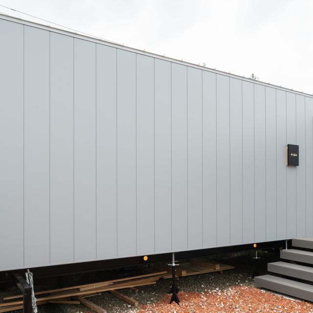 トレーラーハウス エステサロン 外観