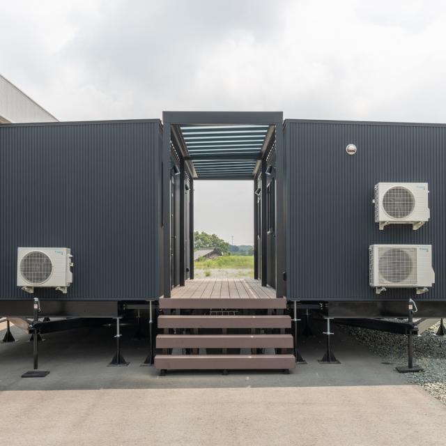 トレーラーハウス 事務所 外観