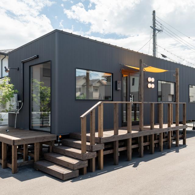 トレーラーハウス 美容室 外観