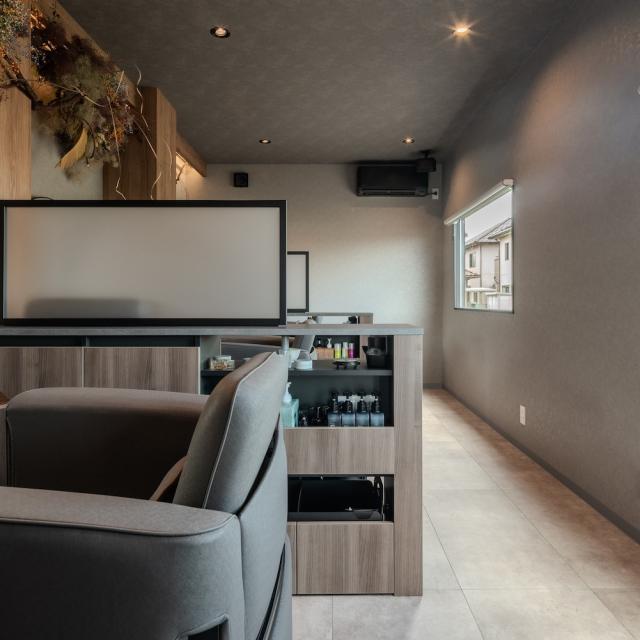 トレーラーハウス 美容室 内観