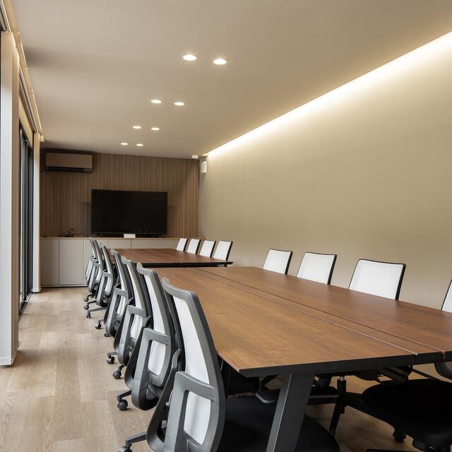 トレーラーハウス　事務所　内観