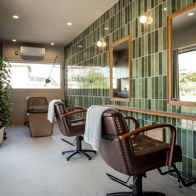 トレーラーハウス 美容室 内観