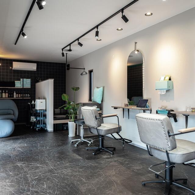 トレーラーハウス 美容室 内観