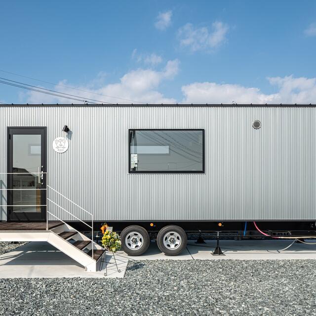 トレーラーハウス 美容室 外観